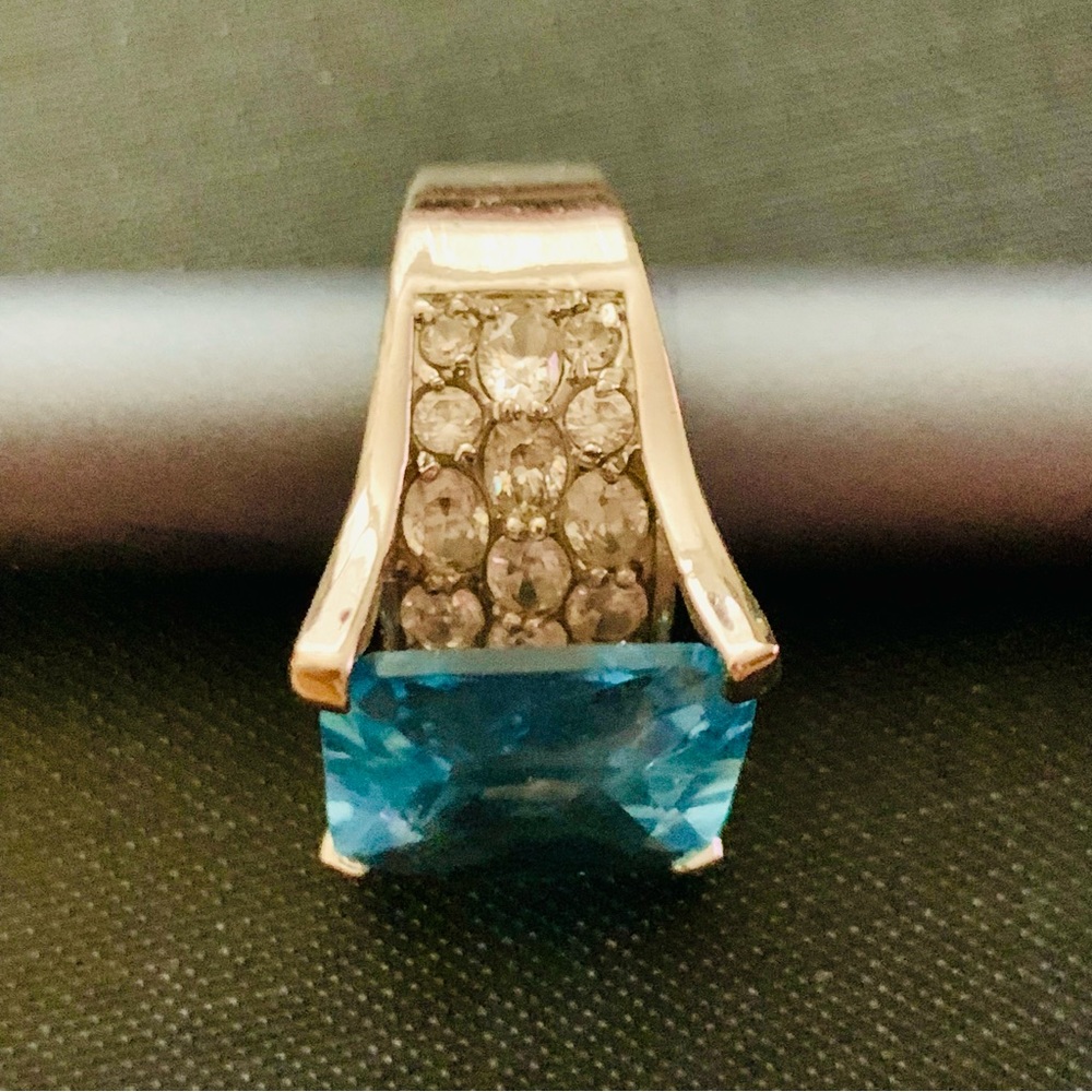 SWAROVSKI AQUAMARINE AND CRYSTAL RHINESTONES COCKTAIL RING SZ US 4.5 - Picture 12 of 12
